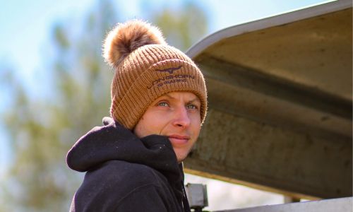 Longhorn Shearing Bobble Hat